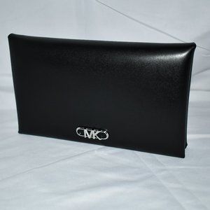 MICHAEL Kors LARGE Travel Leather Wallet in Black #32H3S8ED7T NWT Details: Leath